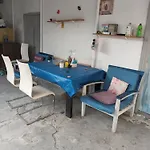 With Entrance From Yard Near To Larnaca Homestay Livadhia